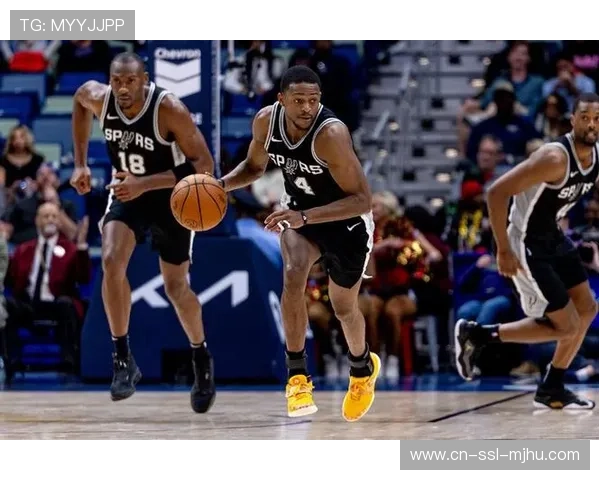 巴恩斯为队友鸣不平：卡斯尔或福克斯落选全明星替补简直是犯罪